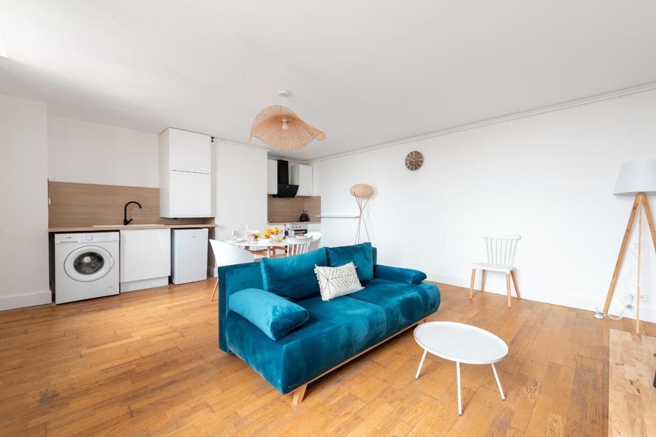 Charmand Duplex Avec Vue Sur La Cite & Les Toits Apartment Carcassonne Luaran gambar